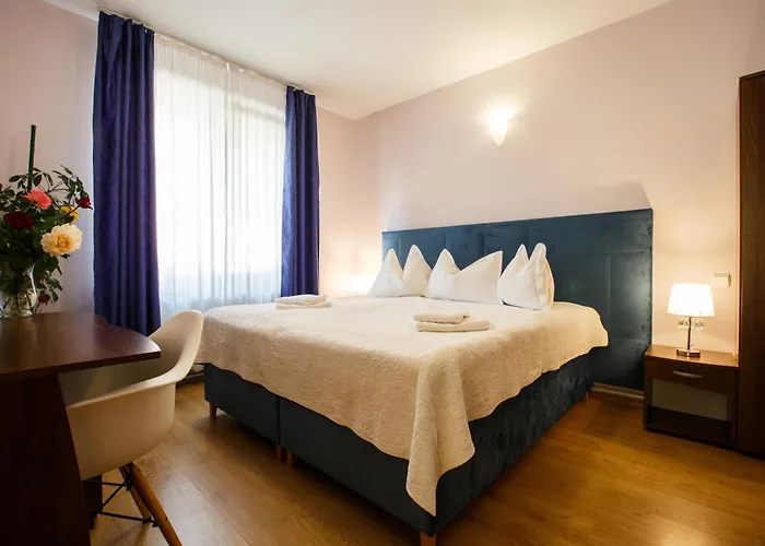 Villa Charming In A Private Mountain