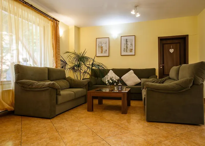 Charming In A Private Mountain *